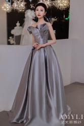 -艾米丽婚纱礼服