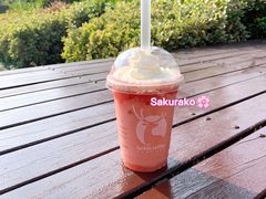 夏日桃桃冰-瑞幸咖啡(杭州绿地中央店)