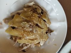 -明本湛江鸡•海鲜小厨(陈家祠店)