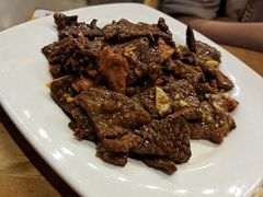 传统老爆三-陈傻子餐厅(世纪都会店)