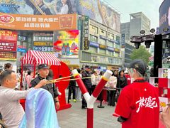 -黄兴南路步行商业街