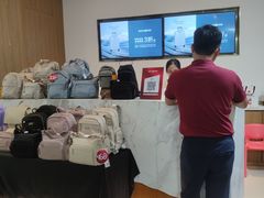 -广州周大福金融中心