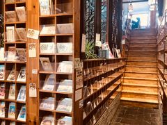 -猫的天空之城概念书店(苏州平江店)