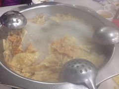 -粤潮牛肉火锅店(江南大道店)