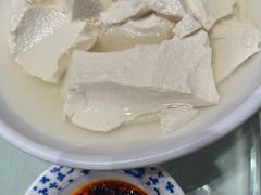 -土砂锅生态山庄·非遗砂锅雅鱼