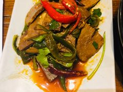 -云海肴·汽锅鸡·云南代表菜(天津国金汇店)