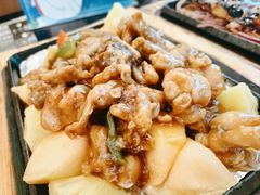 铁板牛蛙-高第街56号港式餐厅·精选(世茂广场宽厚里大明湖店)