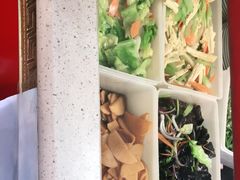 素凉菜-门框胡同百年卤煮(新街口店)