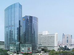 -香格里拉鱼跃地中海西餐厅·牛排披萨