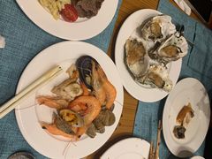 -亚龙湾希尔顿自助餐厅·海鲜·烧烤·沙滩BBQ·现场乐队