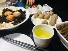 -重庆小天鹅火锅(中商广场店)