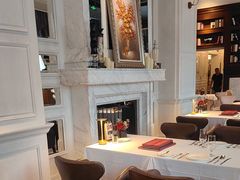 -哈布斯扒房(华发商都店)