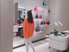-Dior迪奥(恒隆广场童装店)