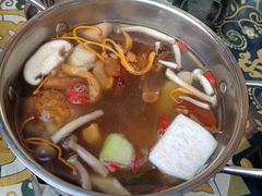 -丽江庭院·云南野生菌·海鲜火锅(鼓楼四合院店)