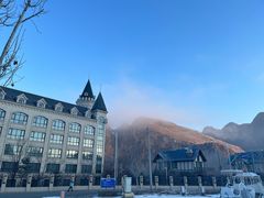 -荣盛康旅野三坡滑雪场