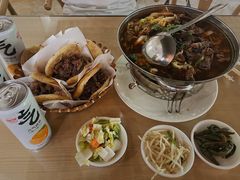 -闫家驴肉老店(华电一校店)