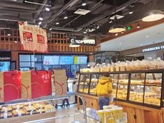 面包甜点陈列柜-格瑞思动物奶油生日蛋糕(圆融店)