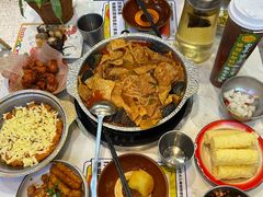 -点吧点儿·螺蛳粉肥肠锅(三里屯店)