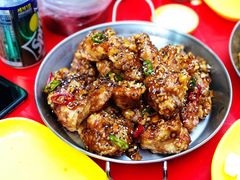 -BHC炸鸡(明洞总店)