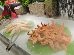 -四囍码头海鲜烧烤自助火锅(外滩南京东路悦荟广场店)
