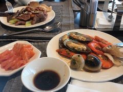 -云端西餐厅(南宁龙光那莲豪华精选酒店)