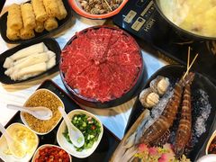 -鲜入围煮花胶鸡海鲜火锅