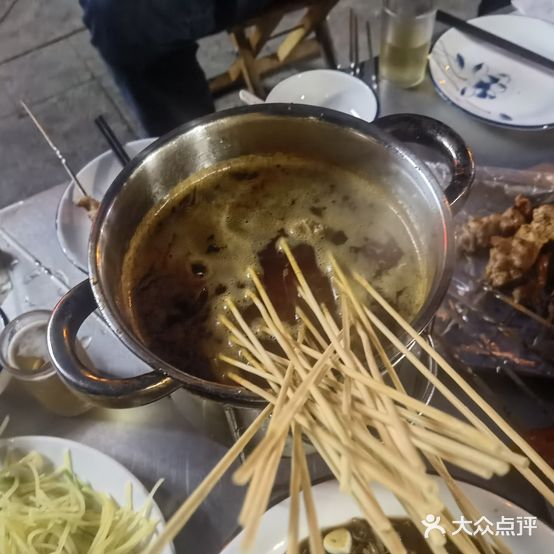 大院烧烤店(梅山西路店)
