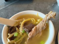 -佬太公海鸭·海鲜大排档(上海总店)