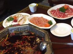 -杨肥肠小火锅(跃进路店)