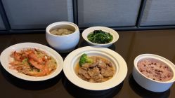 -臻康乃馨月子中心(集美店)