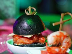 -深圳星河丽思卡尔顿酒店