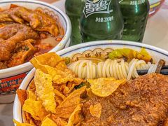 -弘束束柳州深巷螺蛳粉(珠江路店)