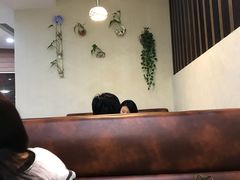 卡座-鑫悦楼煎蟹·16年海鲜大排档