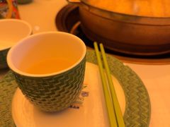 -润园四季椰子鸡火锅(卓越INTOWN店)