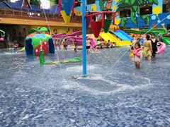 -沈阳龙润夏宫温泉水乐园