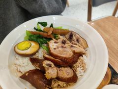 -正東记港味烧腊餐室(天鹅湖银泰城店)