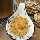 烤棉花糖像在吃做云朵奶油