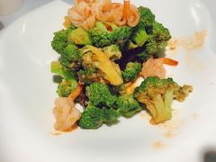 炝拌西兰花-开海·红岛海鲜虾水饺(石老人店)