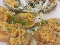 -四川小胡子海鲜(丁村万人海鲜广场店)