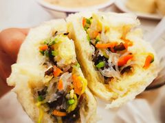 -李与白包子铺(桐梓林店)