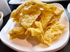 油炸豆油皮-铜来聚老北京涮肉(恒隆广场店)