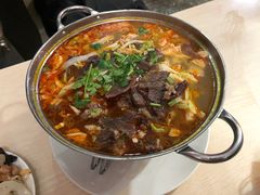 -闫家驴肉老店(华电一校店)