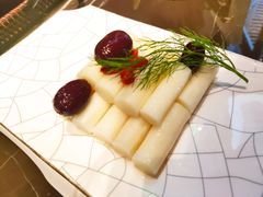 -海派悦庭·海胆烧麦·新融合菜(凯德广场店)