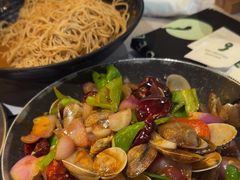 -巴厘龙虾·榜首油焖大虾(音乐学院·沿江酒馆店)