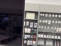 -Apple授权专营店(五彩城店)