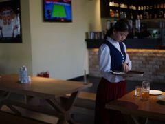 大堂-普兰达德国餐厅·德式脆皮烤猪肘·自酿啤酒(观唐店)