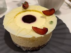 -潮一不贰·法式甜品·生日蛋糕·西式简餐(外滩店)