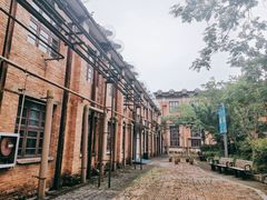 -多彩贵州城1958文化创意园