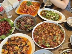-爆好吃夜市大排档·乐山江湖菜(中心城总店)