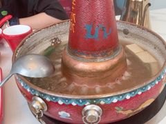 -毛辣果·贵州红酸汤牛肉火锅(西单店)